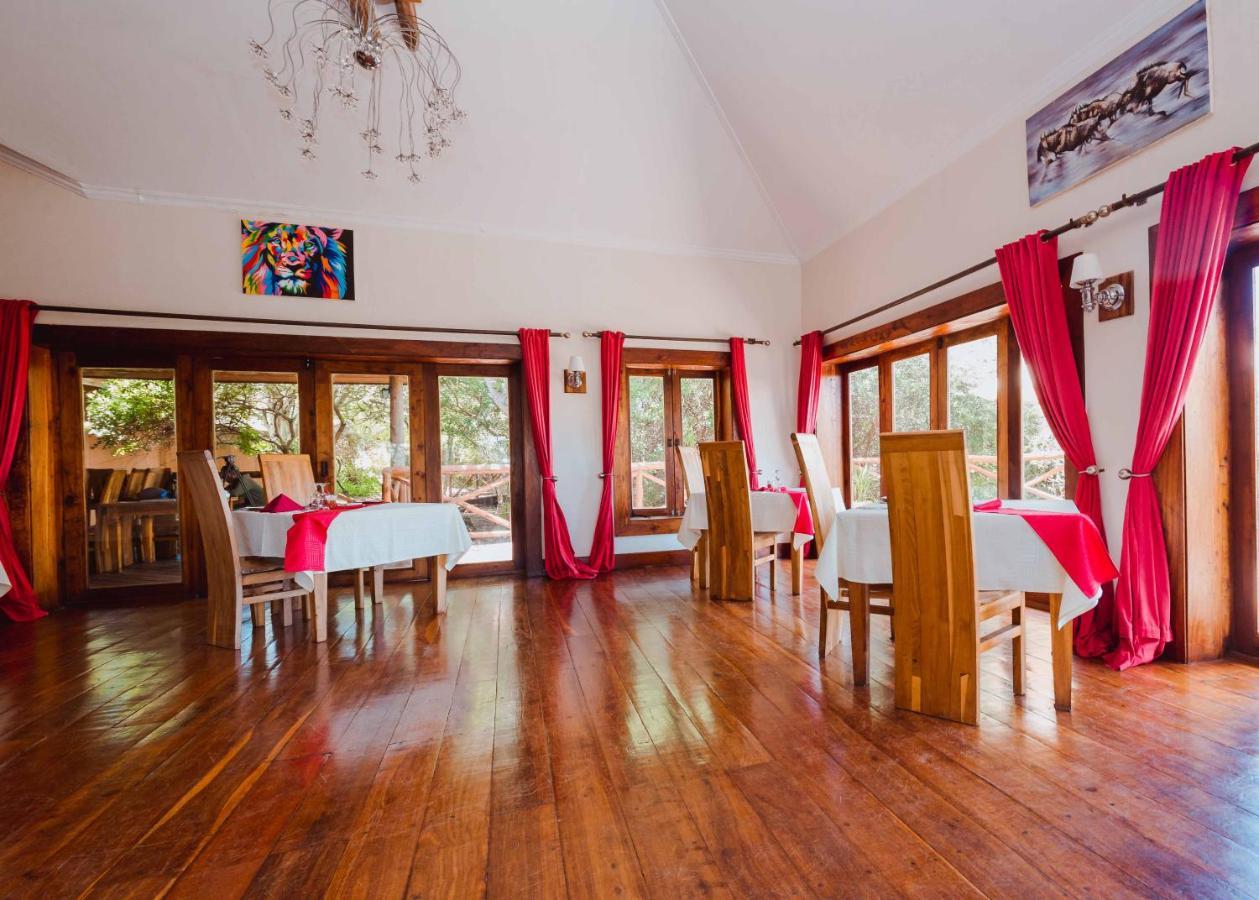 מטו וואמבו Escarpment Luxury Lodge Manyara מראה חיצוני תמונה