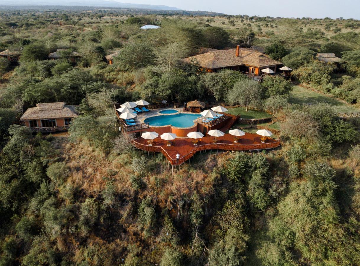 מטו וואמבו Escarpment Luxury Lodge Manyara מראה חיצוני תמונה