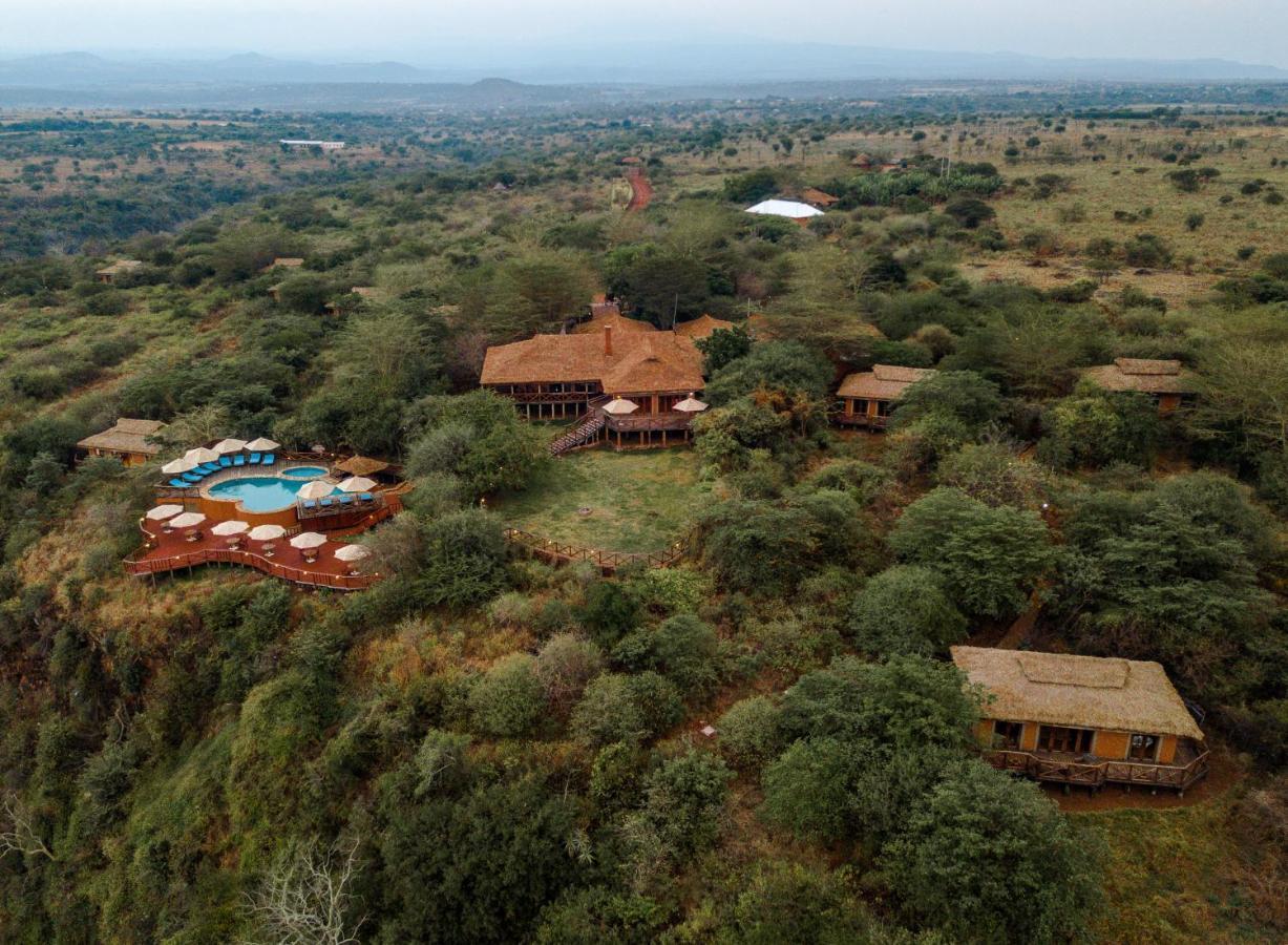 מטו וואמבו Escarpment Luxury Lodge Manyara מראה חיצוני תמונה