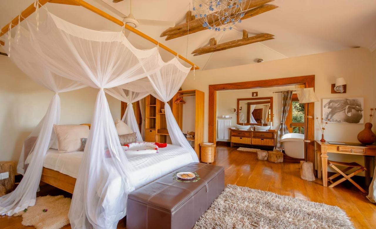 מטו וואמבו Escarpment Luxury Lodge Manyara מראה חיצוני תמונה
