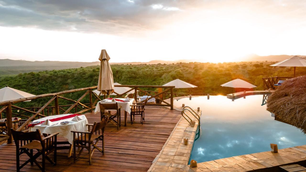 מטו וואמבו Escarpment Luxury Lodge Manyara מראה חיצוני תמונה